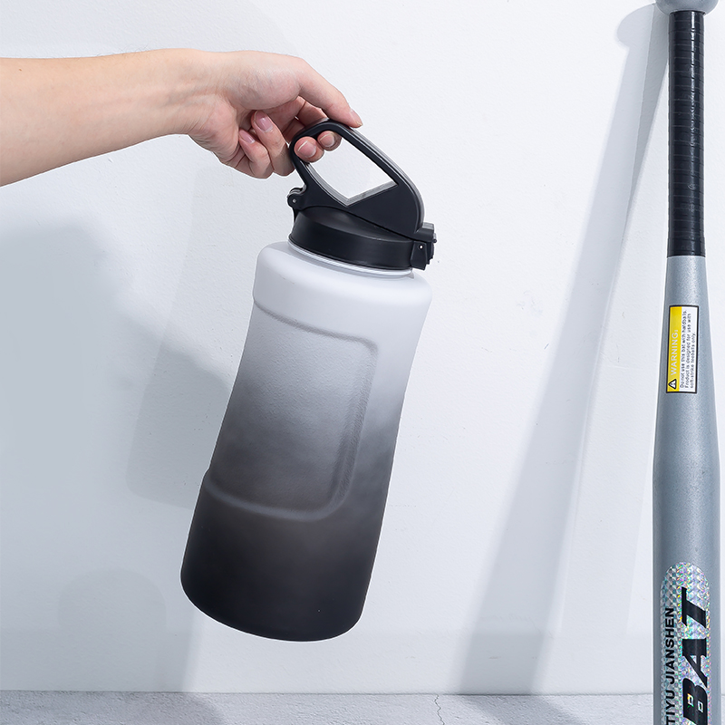 Handleless Large Water Bottle DF201436-3.6L