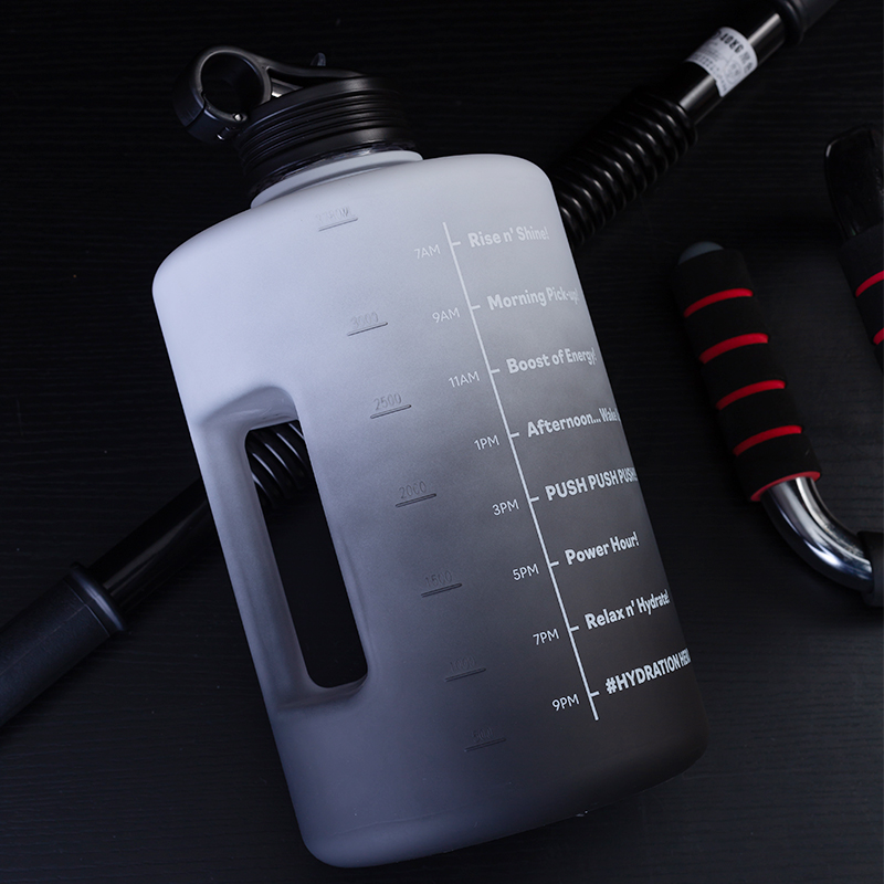 1 Gallon Handle Water Bottle DF201461