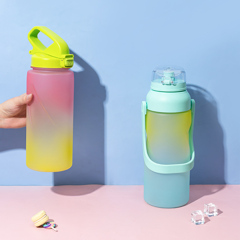 Straight Body Large Water Bottle DF20144-2.2L