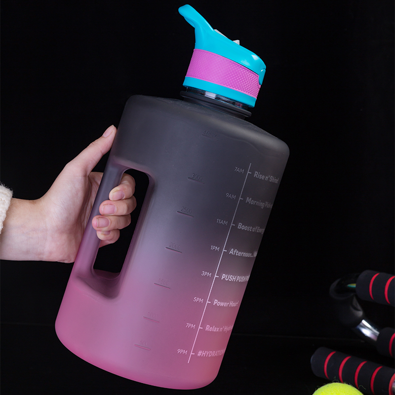 1 Gallon Handle Water Bottle DF201461