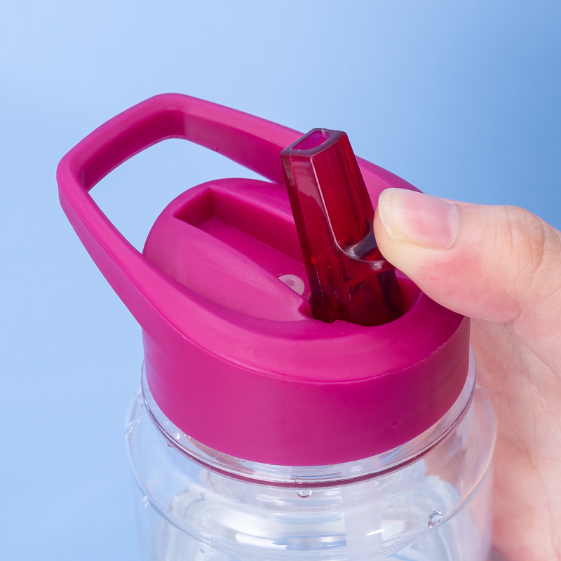 Diamond Stripe Four-Ribbed Water Bottle 9074