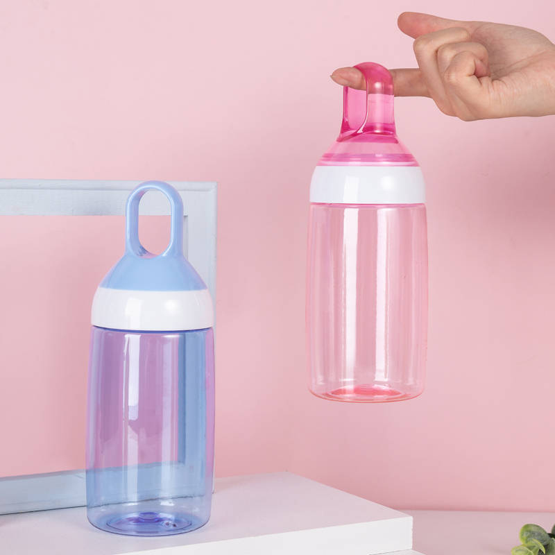 Finger Grip Plastic Water Bottle 1996 420ml