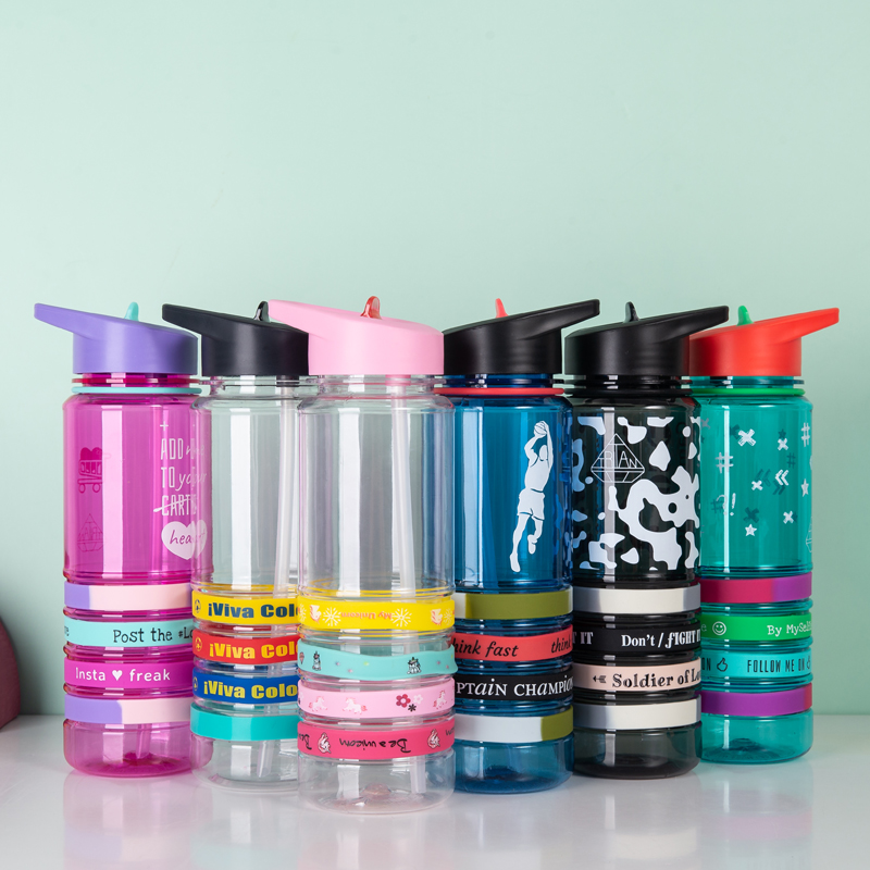 Four-Ribbed Water Bottle With Silicone Ring 9074L 700ml