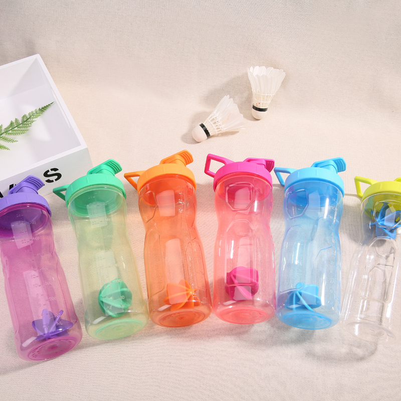 Shaker Ball Plastic Water Bottle 1677 800ml