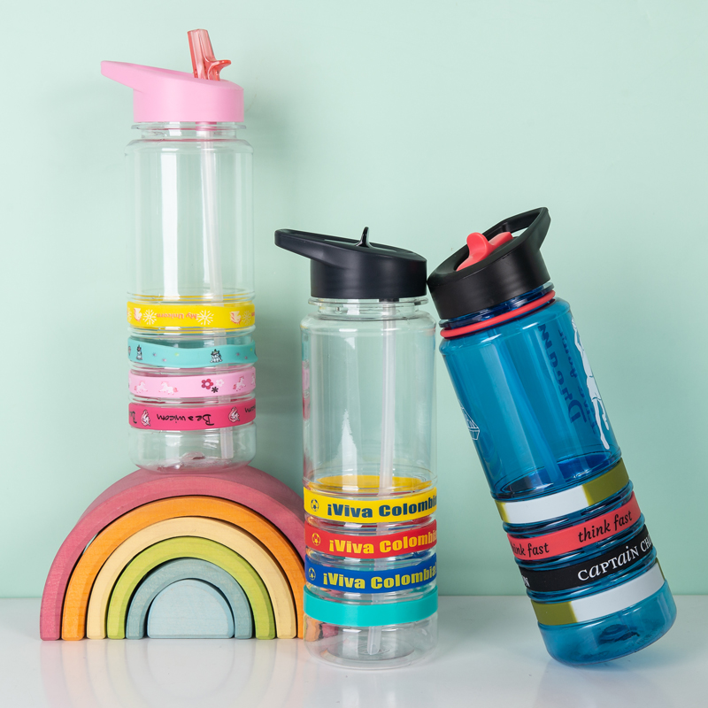 Four-Ribbed Water Bottle With Silicone Ring 9074L 700ml