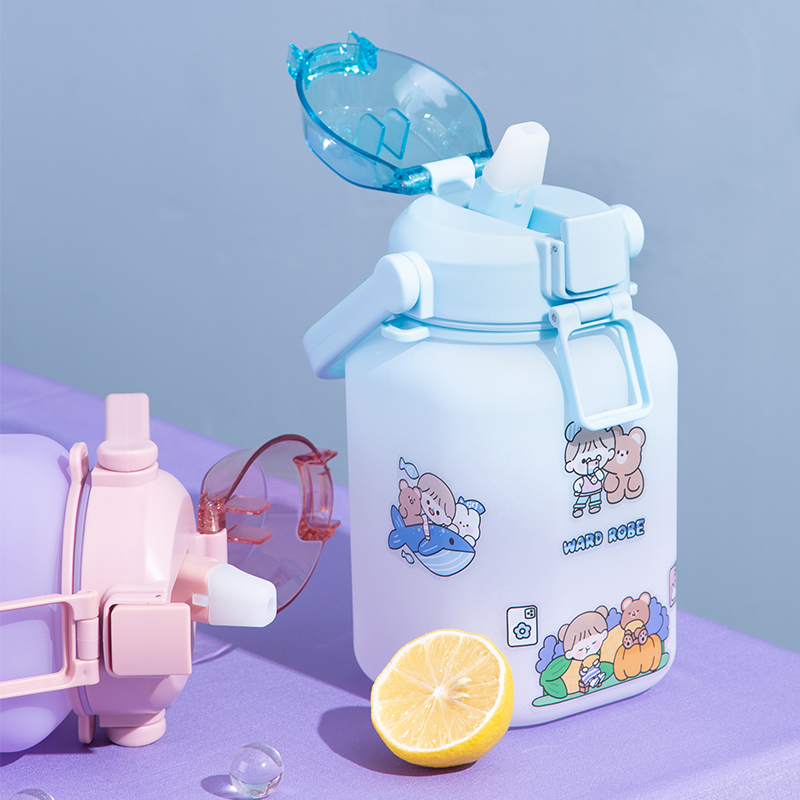 Square Wide Body Plastic Water Cup DF07165