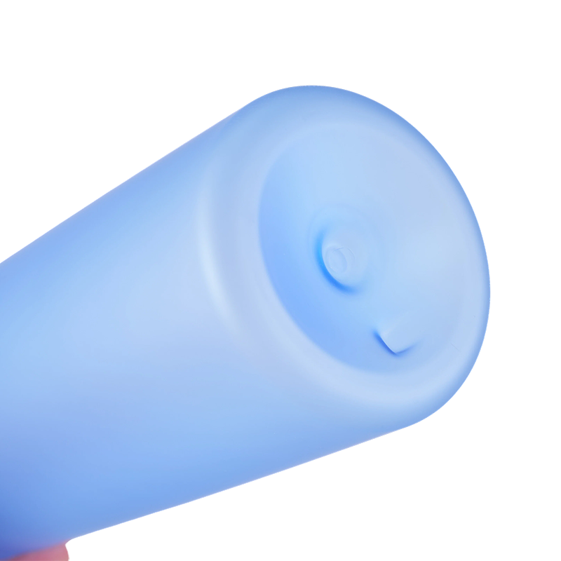 Retractable Lid Plastic Water Bottle 800ml